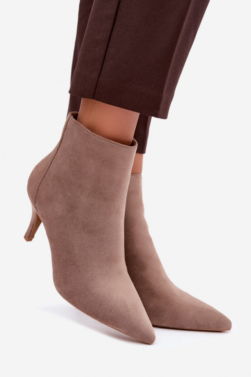 Khaki Kunstveloursleder Stiefeletten mit spitzen Absätzen Niretta