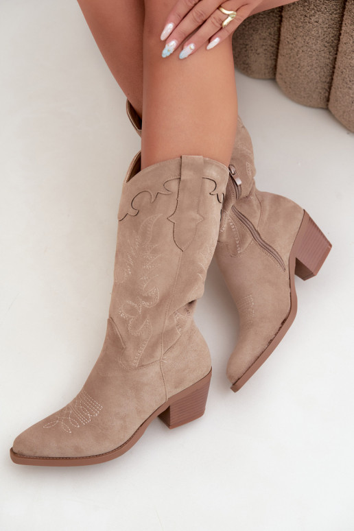 Sandfarbene Kunstveloursleder Stiefel im Cowboy-Stil mit Absätzen Jarissa