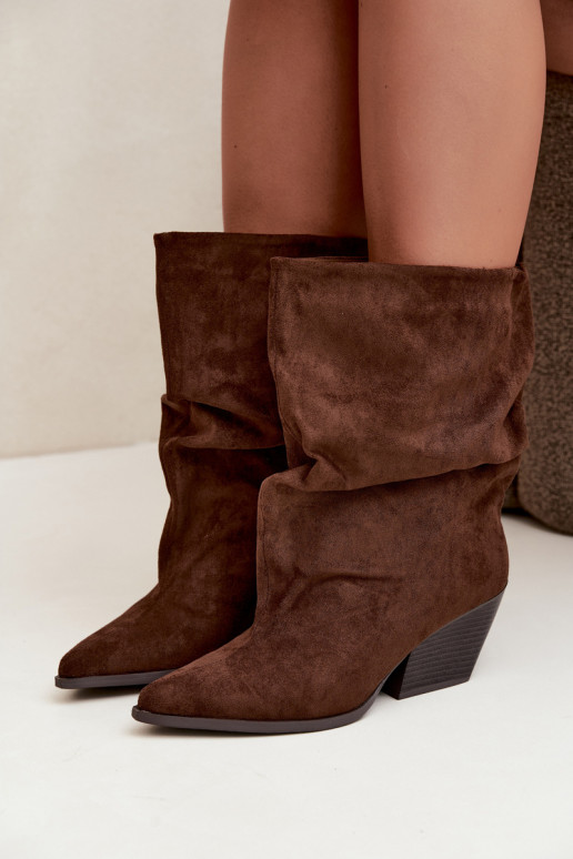 Braune zerknitterte Slipper Stiefeletten auf Blockabsatz Cazela