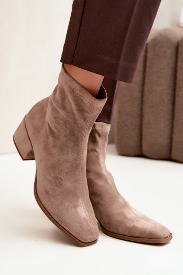 Damen Stiefeletten mit Absatz Typ Klocek in Khakifarbe Rosley 2