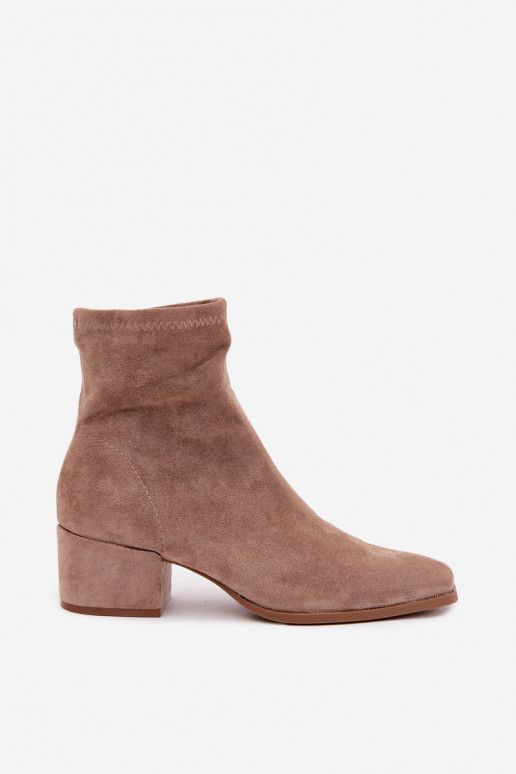 Damen Stiefeletten mit Absatz Typ Klocek in Khakifarbe Rosley
