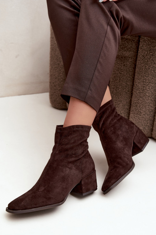 Damen Stiefeletten mit Absatz Typ Klocek in Schokoladenfarbe Rosley