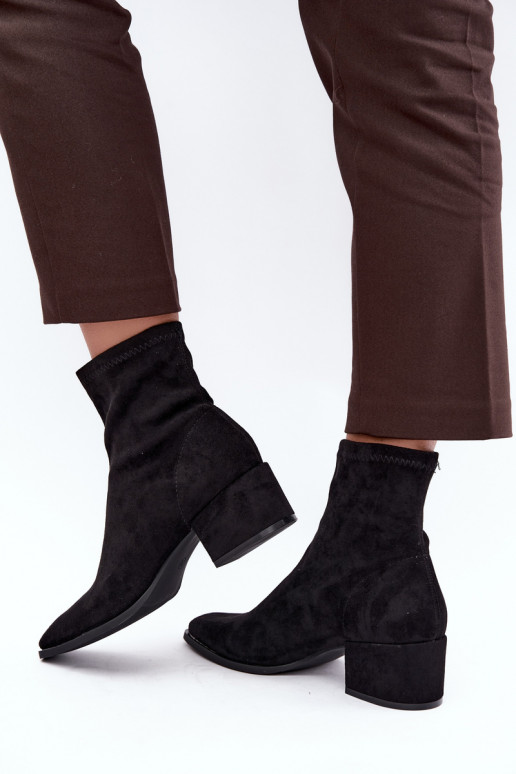 Damen Stiefeletten mit Absatz Typ Klocek in schwarzer Farbe Rosley