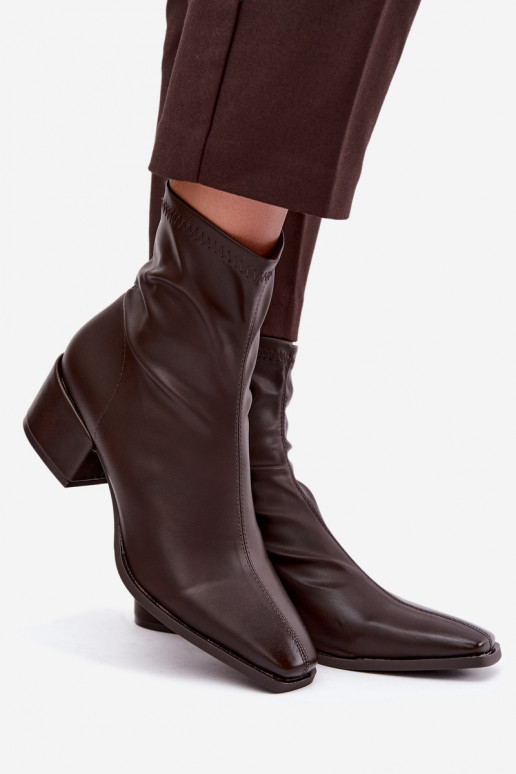 Damen Stiefeletten mit Absatz Typ Klocek aus Kunstleder in Schokoladenfarbe Rosley