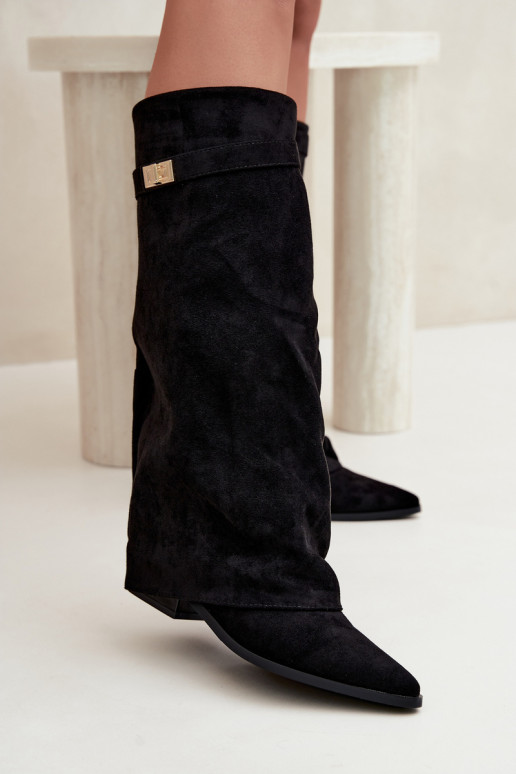 damen kniehohe Stiefel mit genähtem Schaft auf niedrigem Absatz aus Kunstveloursleder in Schwarz Gisellea