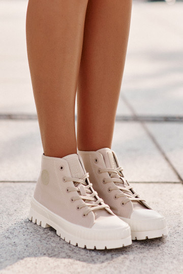 Freizeitschuhe mit Schaft Big Star OO274006 in sandfarben