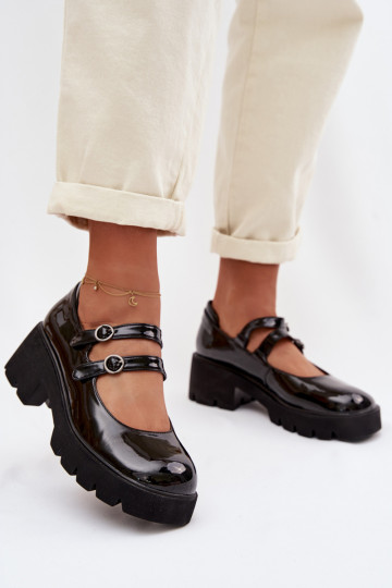 Schwarze Damen-Schuhe mit Lackeffekt, Absätzen und Riemen Kamira 2