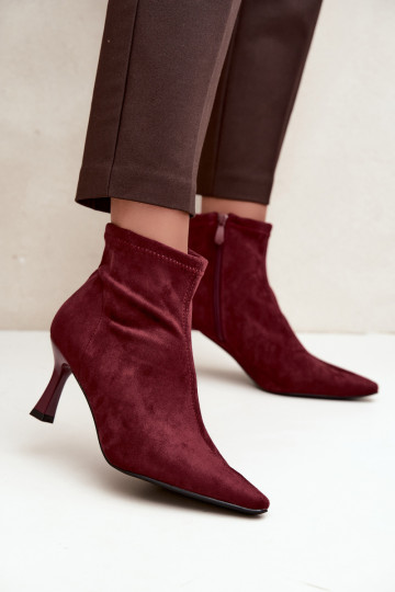 Damen Stiefeletten auf schmalem Absatz mit Nähten in Bordeauxfarbe Clancy