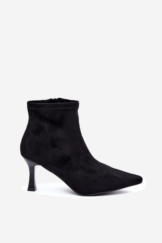 Damen Stiefeletten auf schmalem Absatz mit Nähten in schwarzer Farbe Clancy
