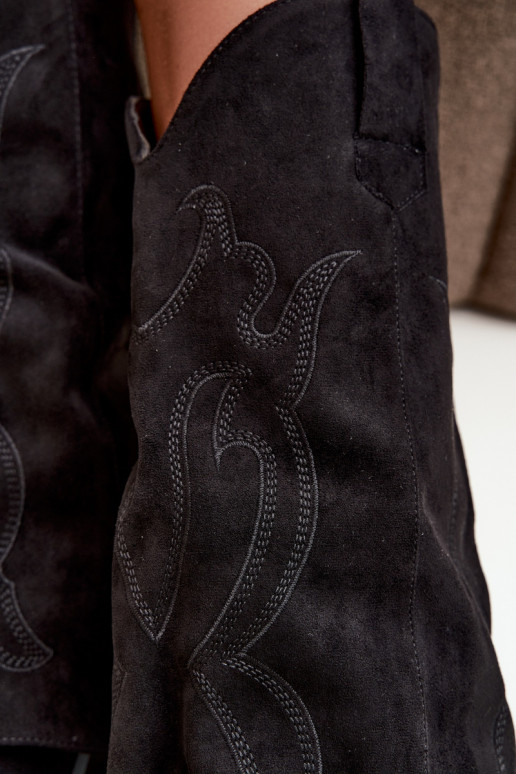 Lange Cowboy-Stiefel mit Absätzen und genähtem Schaft in schwarzer Farbe Irella