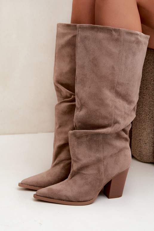 Chaki farbene Stiefeletten mit Absatz und Rüschen Jensy