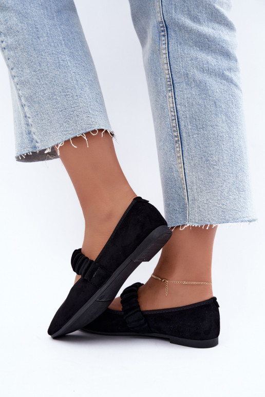 Schwarze Ballerinas mit geschnitzten Riemen Loreya