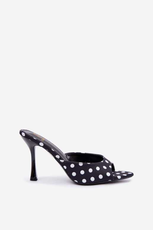 Schwarze Sandalen mit dünnen Absätzen und Punkten Pevra