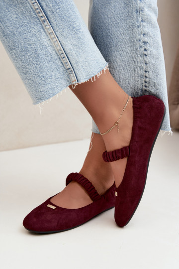 Bordeauxfarbene Sandalen mit dekorativen Details Brinelle