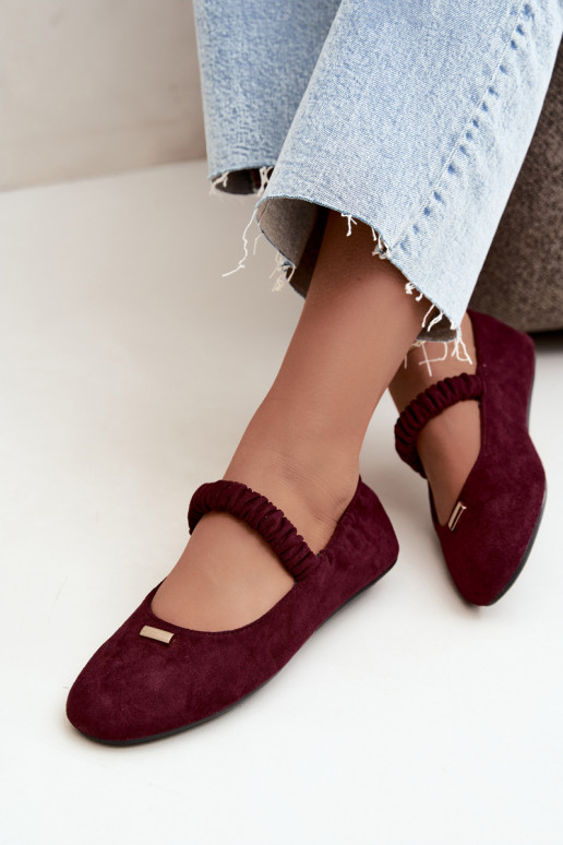 Bordeauxfarbene Sandalen mit dekorativen Details Brinelle