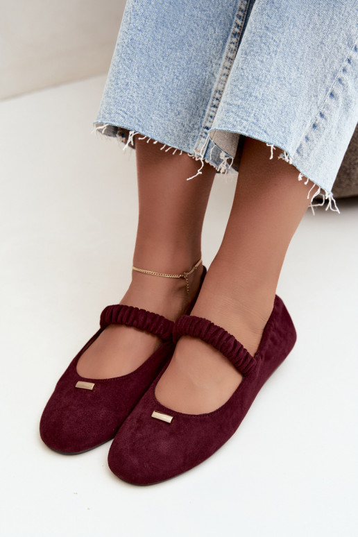 Bordeauxfarbene Sandalen mit dekorativen Details Brinelle
