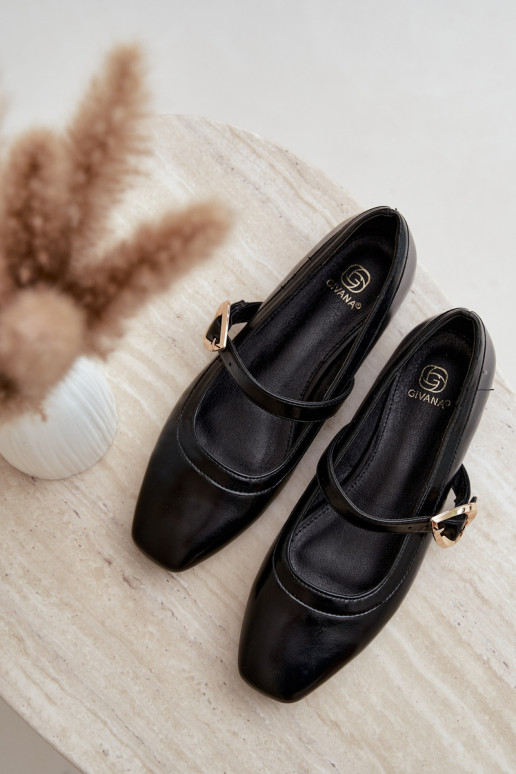 Ballerinas mit Schnallen und Herzen in Schwarz Relsa