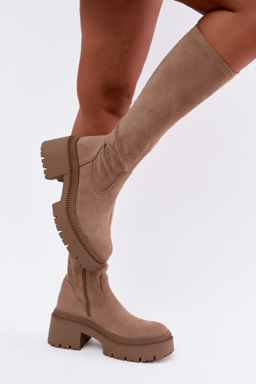 Damen kniehohe Stiefel mit Plateau in sandfarbener Ausführung Florinne
