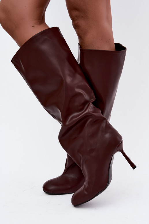 Schlüpfschuh Damen kniehohe Stiefel mit schmalen Absätzen in Bordeauxfarbe Caliya
