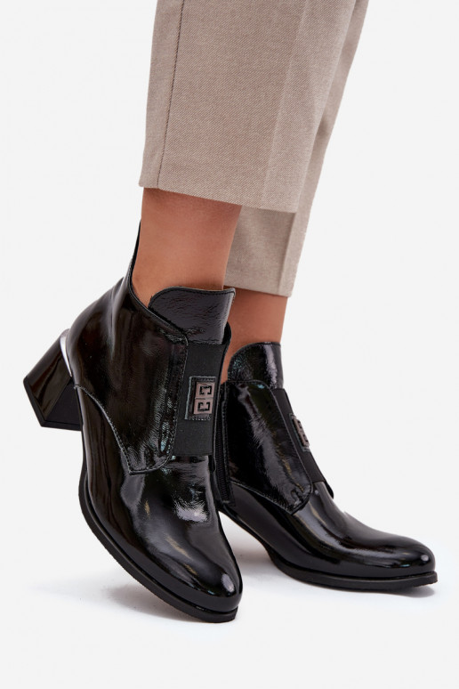 Leder lackierte isolierte Stiefeletten mit aufwendigen Details Zazoo 60560 schwarz