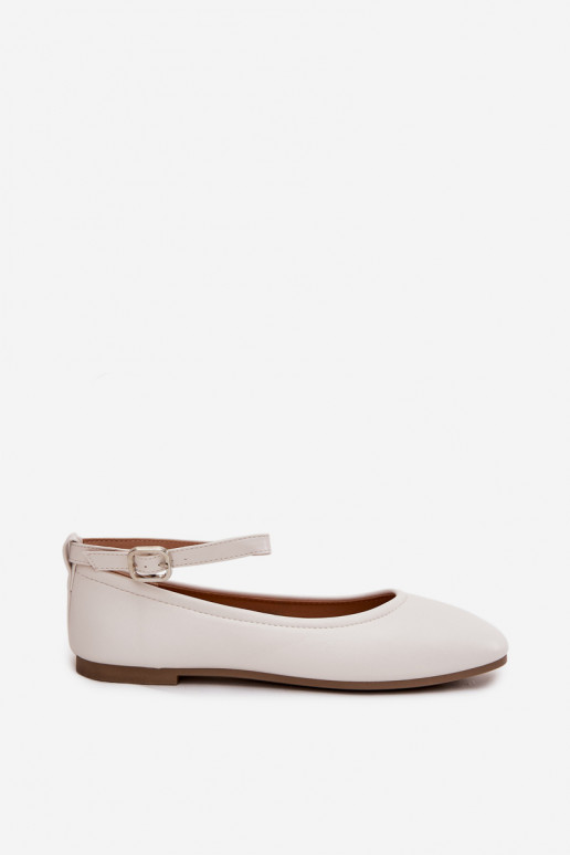 Weiße Ballerinas mit Riemen und Schnallen Janelor