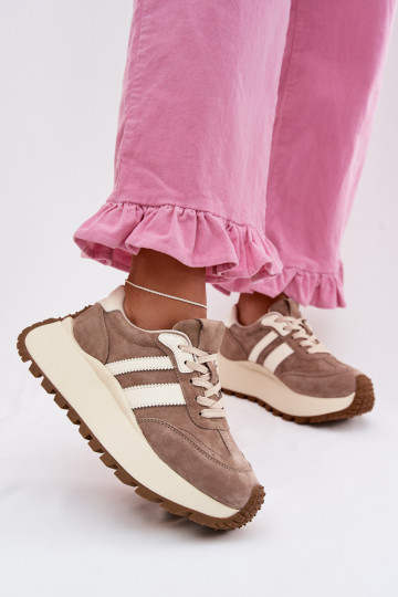 Sandfarbene Sneakers aus Kunstveloursleder mit Plattform D&A GR61-5986 2