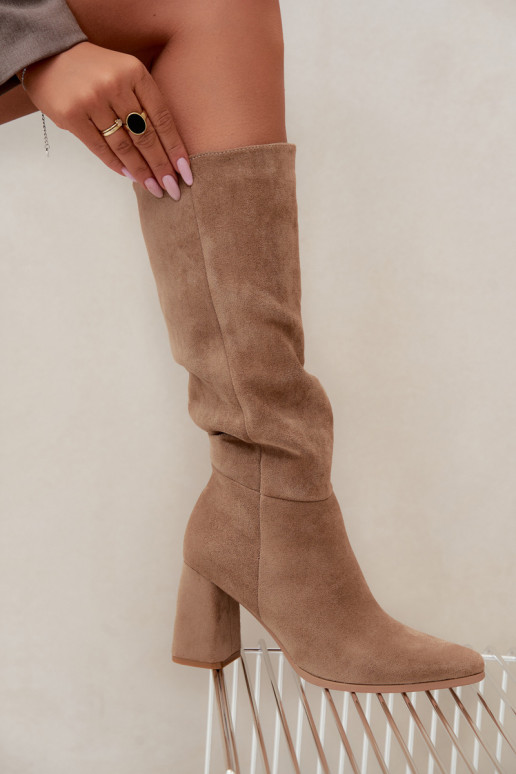 Damen kniehohe Stiefel mit Blockabsatz sandfarben Carlin
