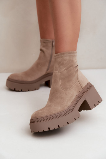 Damen Stiefeletten mit klobigem Absatz und Plattform aus Kunstveloursleder sandfarben Elvianne 2