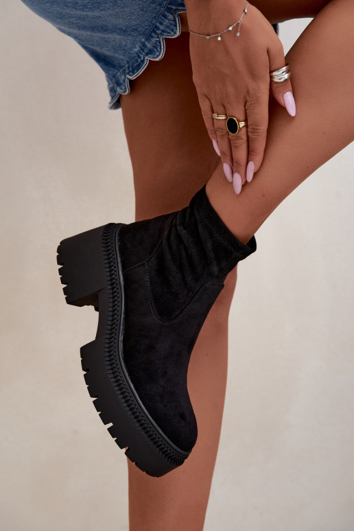 Damen Stiefeletten mit klobigem Absatz und Plattform aus Kunstveloursleder schwarz Elvianne