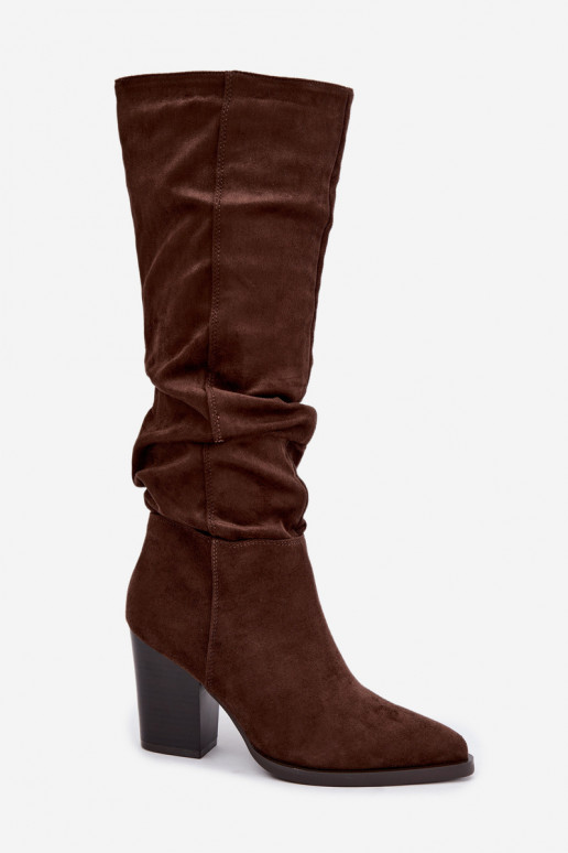 damen kniehohe Stiefel mit Absatz und gebogenem Schaft in braun Ismera