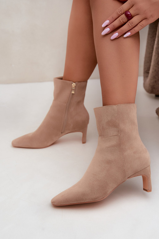 damen Stiefeletten mit Absatz in sandfarben Rileya
