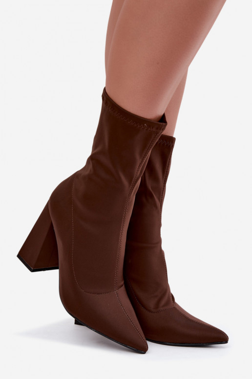Stiefeletten auf hohen Absätzen in braun Caretta
