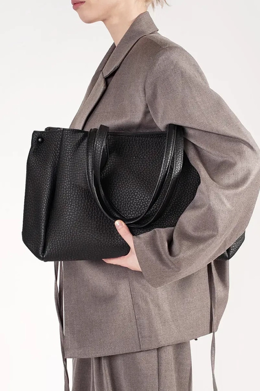 Schwarze Kunstleder-Handtasche