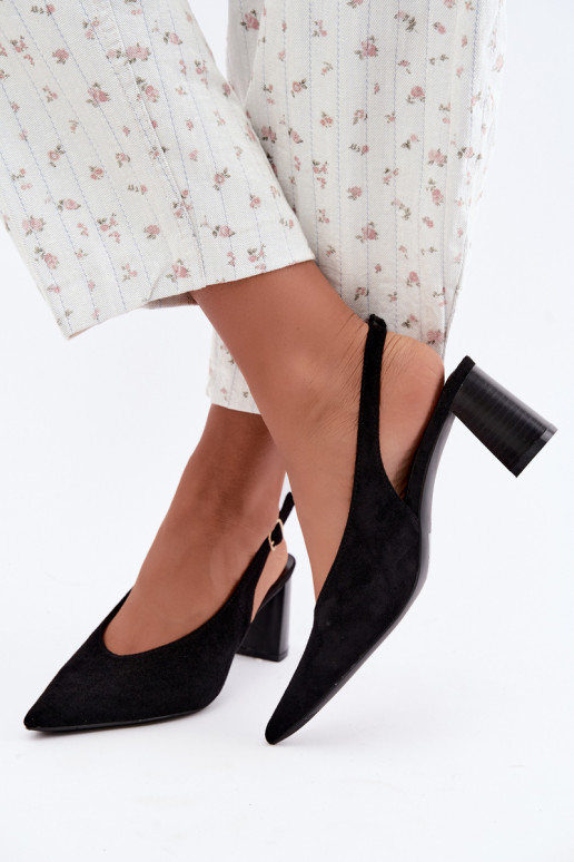 Schuhe mit offenem Absatz in schwarzer Sorenia