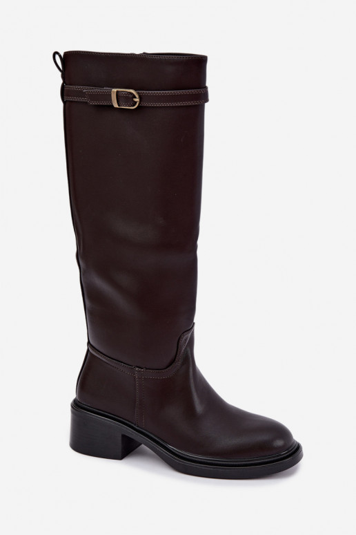 Damenstiefel mit niedrigem Absatz bis zum Knie mit Schnallen in Schokoladenfarbe Orlisa