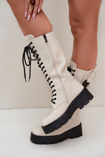 gefütterte Damenstiefel bis zum Knie mit Schnürsenkeln und Plattform in Sandfarbe Galvia