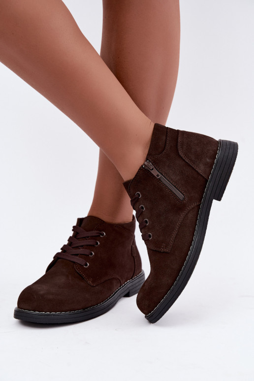 Nirelia Schuhe aus schokoladenbraunem Kunstveloursleder