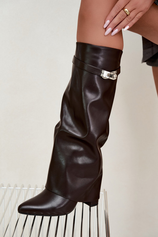 Wärmende Damenstiefel mit genähtem Schaft und Absätzen schokoladenbraun Salia