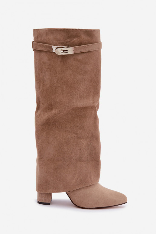 Wärmende Damenstiefel mit genähtem Schaft und Absätzen sandfarben Salia