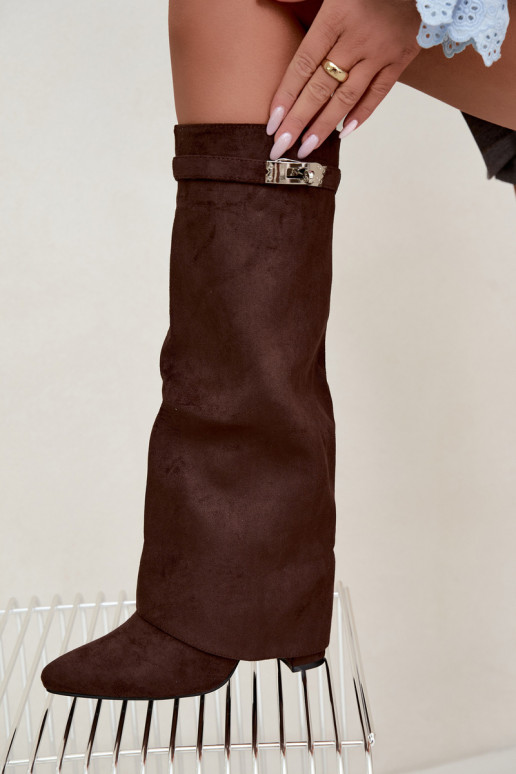 Wärmende Damenstiefel mit genähtem Schaft und Absätzen schokoladenbraun Salia