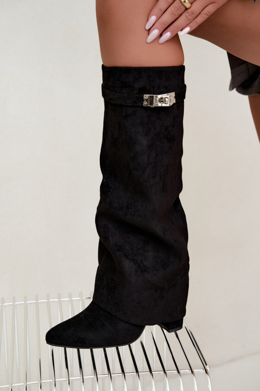 Wärmende Damenstiefel mit genähtem Schaft und Absätzen schwarz Salia