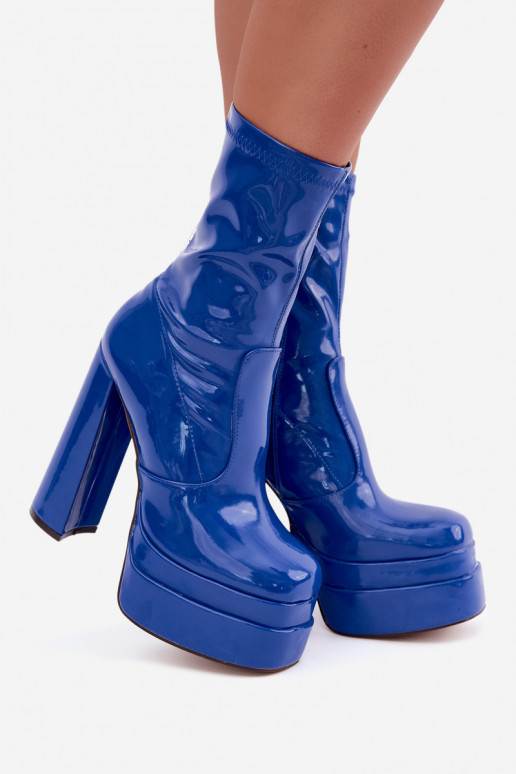 Lackierte Ankle Boots mit Plattform in Dunkelblau Lotisha