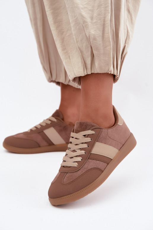 Braune Sneakers Tai turidela