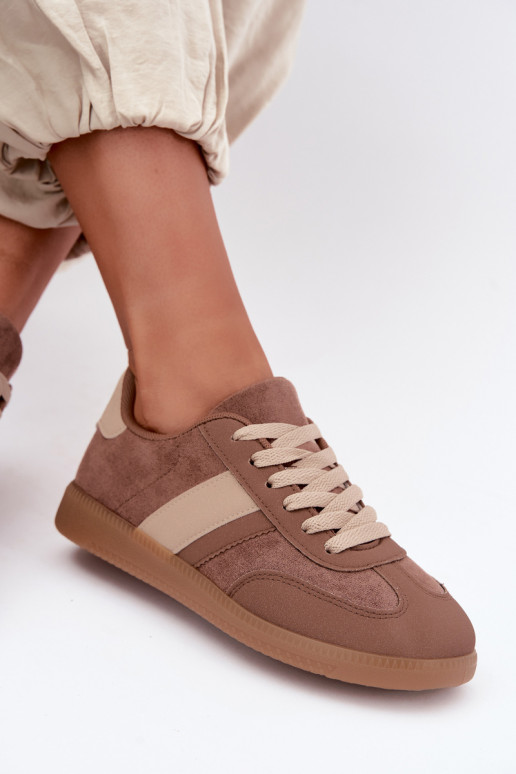 Braune Sneakers Tai turidela