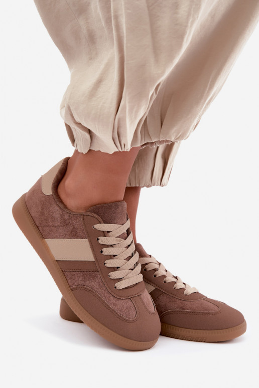 Braune Sneakers Tai turidela