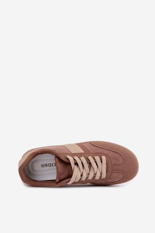 Braune Sneakers Tai turidela
