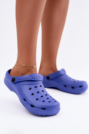 Aderis dunkelblaue leichte Clogs 2