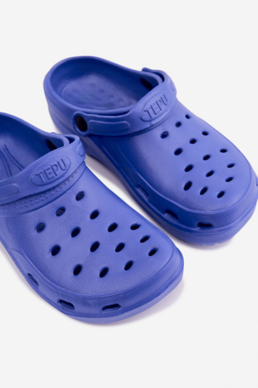 Aderis dunkelblaue leichte Clogs