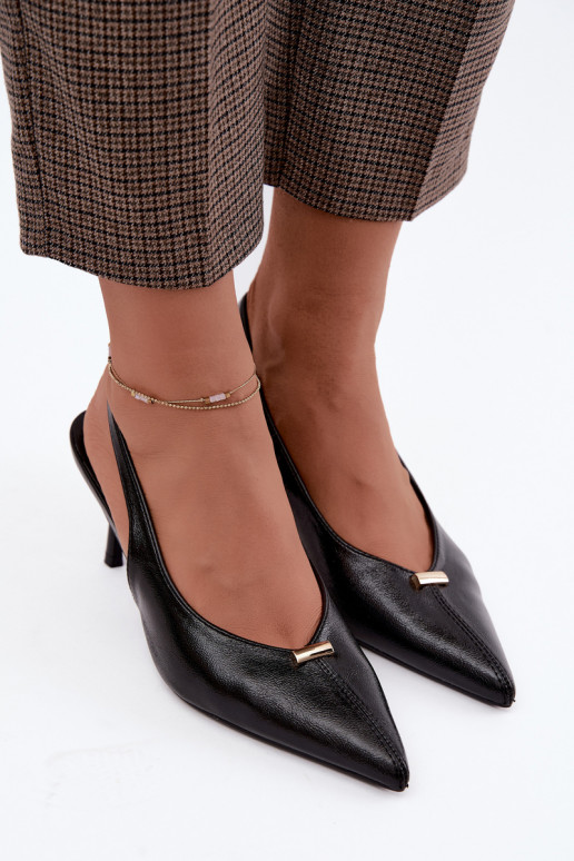 Inessae schwarze High Heels mit dekorativen Details
