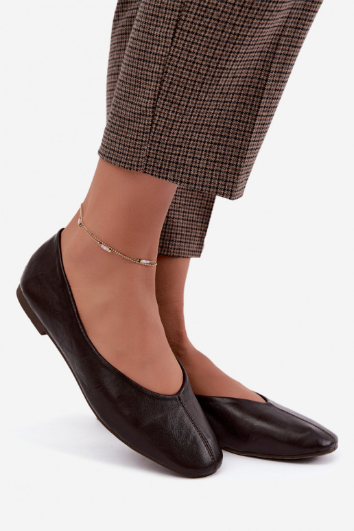 Iralia schokoladenfarbene Ballerinas mit dekorativem Stickerei
